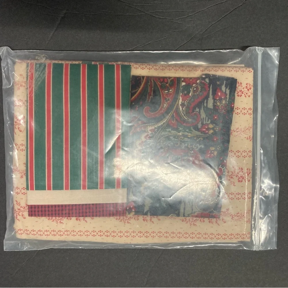 Judie Rothermel Santa’s Star Quilt Wall Hanging Kit 1991 Schoolhouse Designs